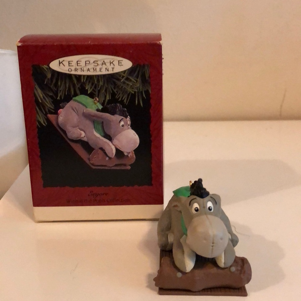 Hallmark Keepsake Ornament Winnie the Pooh “Eeyore”